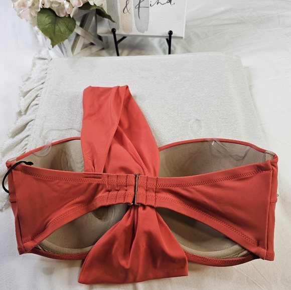 Shade & Shore Women's Lightly Lined One Shoulder Twist-front Bow Tail Bi… - Picture 4 of 14